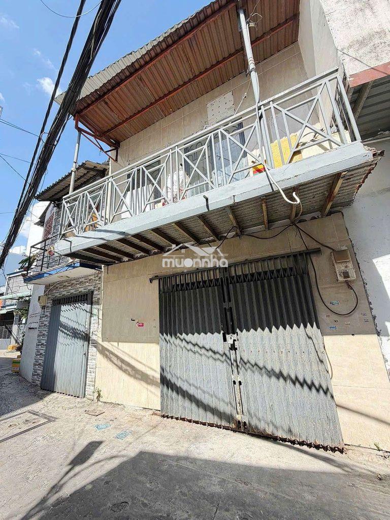 Thoại ngọc hầu. tân phú (3pn, 2wc). hẻm xe hơi. dtsd 80m2