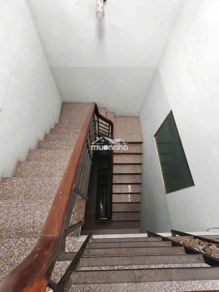 Nhà 4 tầng, dt 135m2, hẻm ô tô 8m, ngay hậu giang, quận 6 - 3