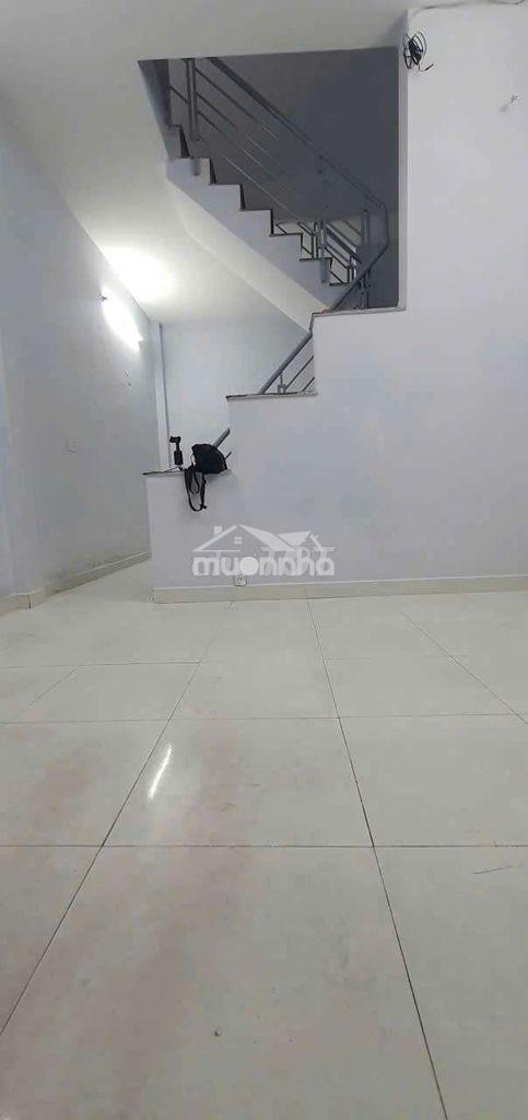 Bán nhà cách chợ lê văn qưới 200m, pháp lý chuẩn, trệt + lầu, hxh - 2