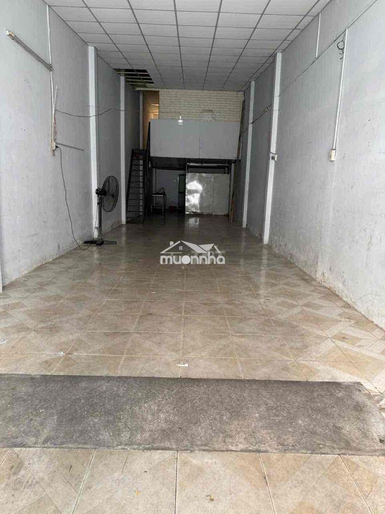Nhà cho thuê  hẻm xe tải 6m đường vườn lài  dt 4x22 đúc lừng 1/2 nhà t