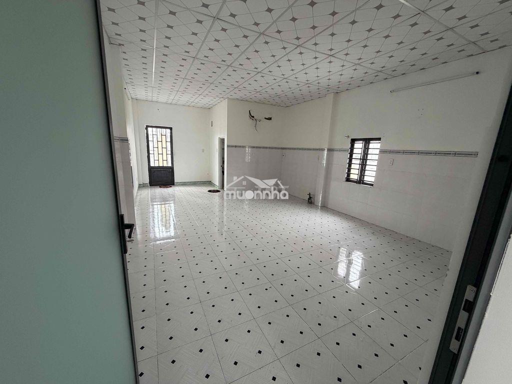 Cho thuê tầng 2 nhà nguyên căn - 3