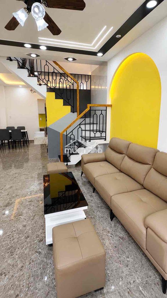 Nhà 2 tầng phú trung – cách lạc long quân 30m – 4,99 tỷ - 2
