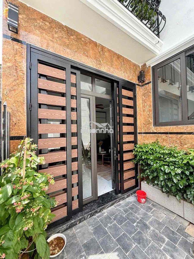 Chính chủ cho thuê nhà riêng lạc long quân dt 45m 5 tầng 4pn full đồ 1 - 3