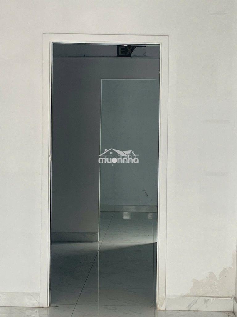 Cho thuê mb kd võ thị sáu, 10tr/ tháng - 3
