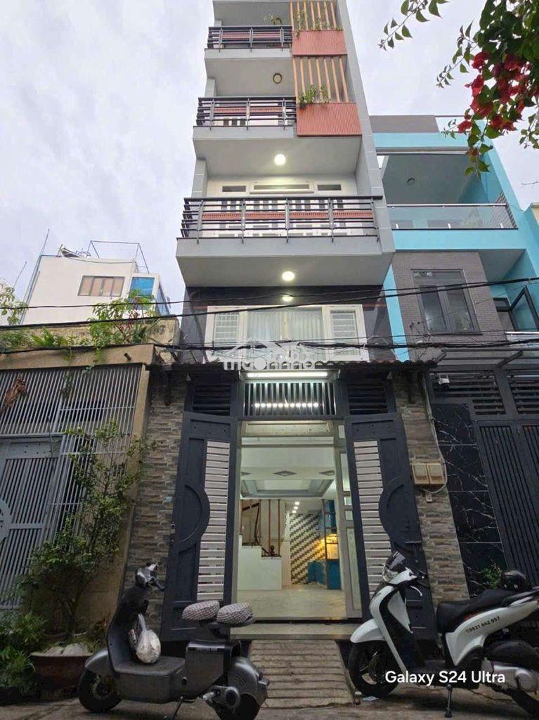 Cho thuê nhà 4 tầng giá 11tr – hẻm 6m – giáp tân phú