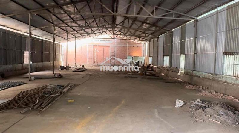 Kho 500m2, tại an phú đông. q12. đường xe tải lớn. 30tr/th. làm đc mọi