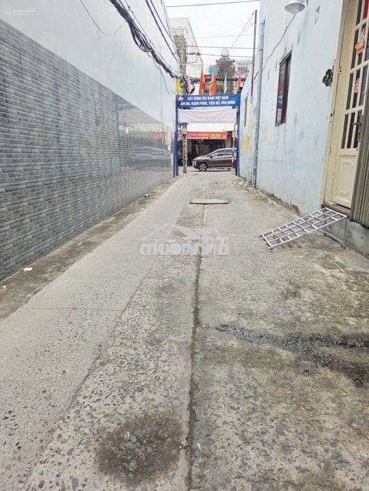 Cho thuê nhà đường phú thọ hoà 4 x 12 m đúc 3,5 tấm 3 pn, 4 wc - 2