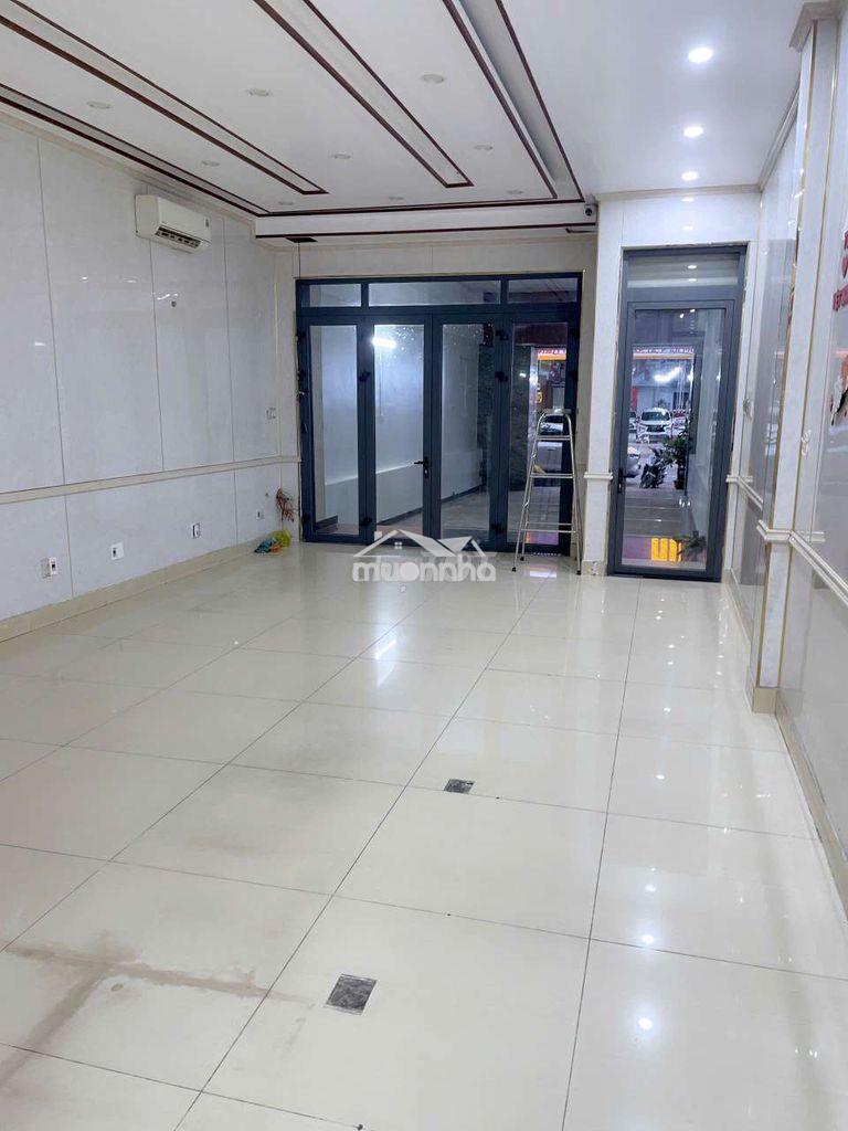 Cho thuê nhà 1 trệt 3 lầu có thang máy mặt tiền chợ tự phát gần an phú - 2