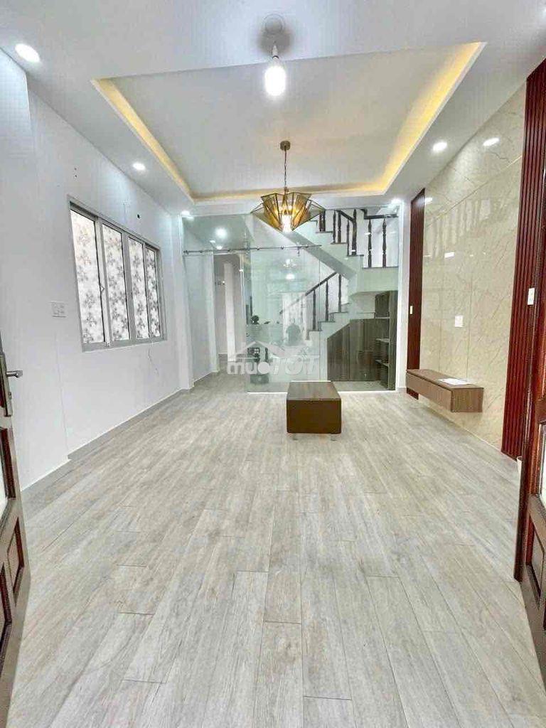 Mới đẹp(5,4x14m) kênh nước đen 2tầng 3pn hẻm xe hơi