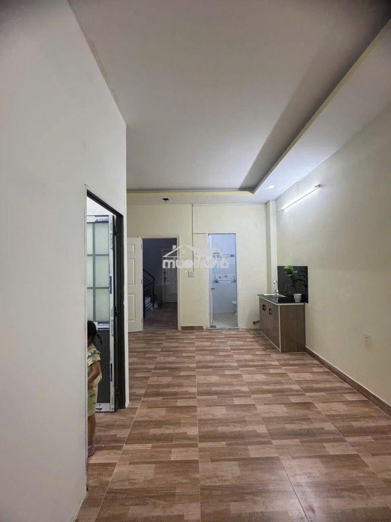 Cho thuê nhà 40m2 1 phòng ngủ 1 vệ sinh gò cát p phú hữu q9 - 4