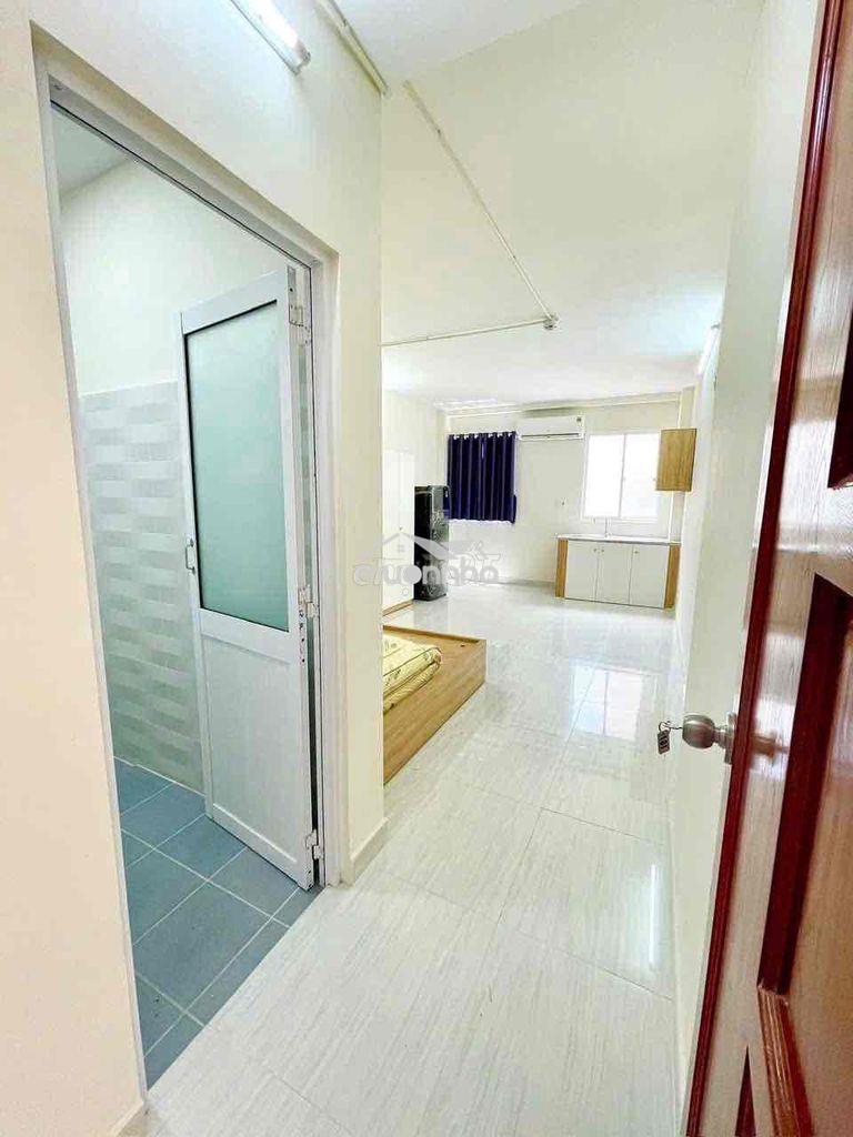 Trống sẵn 1 căn studio cửa sổ trời giá tốt gần nttu - 2
