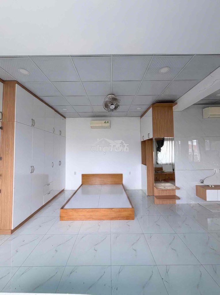 Cho thuê căn hộ a4 phan xích long 40m nhà đẹp full nội thất 9tr5