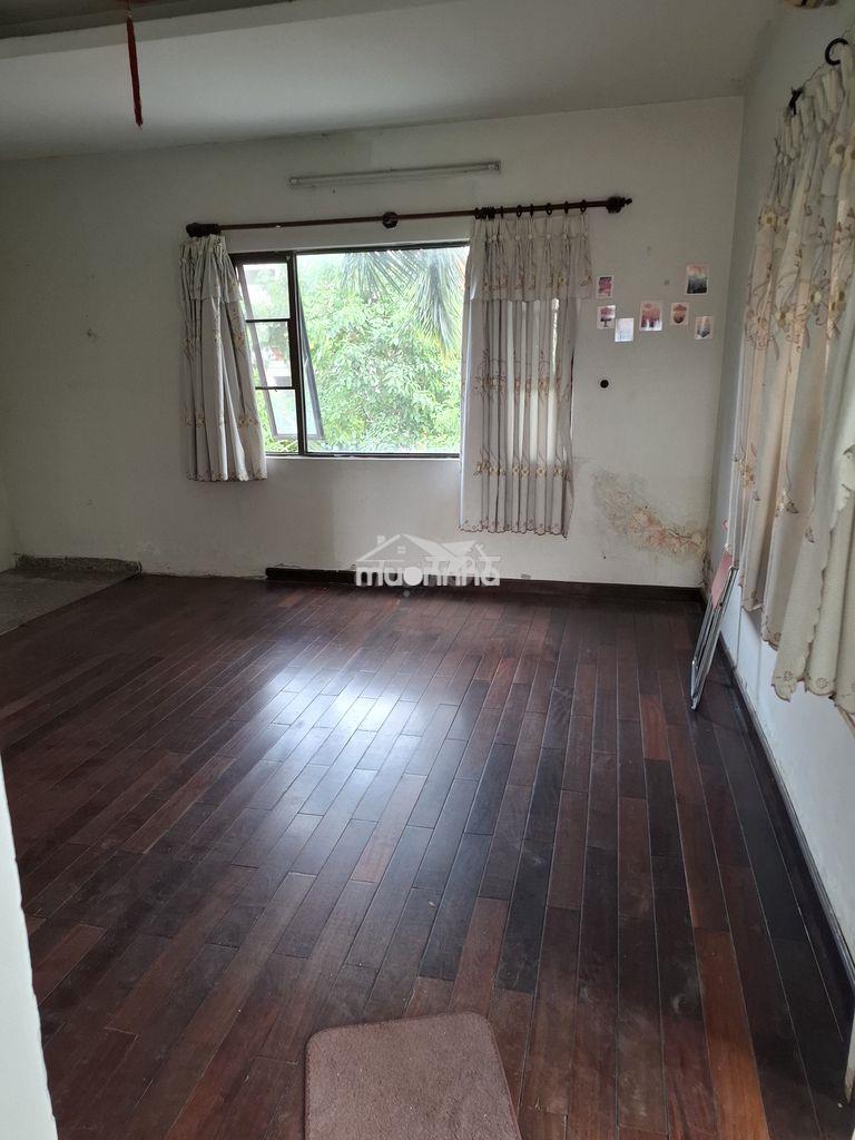 Phòng gigamall 40m2, có 2 ban công - 3