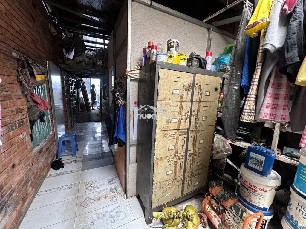 Bán nhà cũ - 210m2 - - đường linh đông - hẻm xe hơi tới cửa - ngang 8m - 4