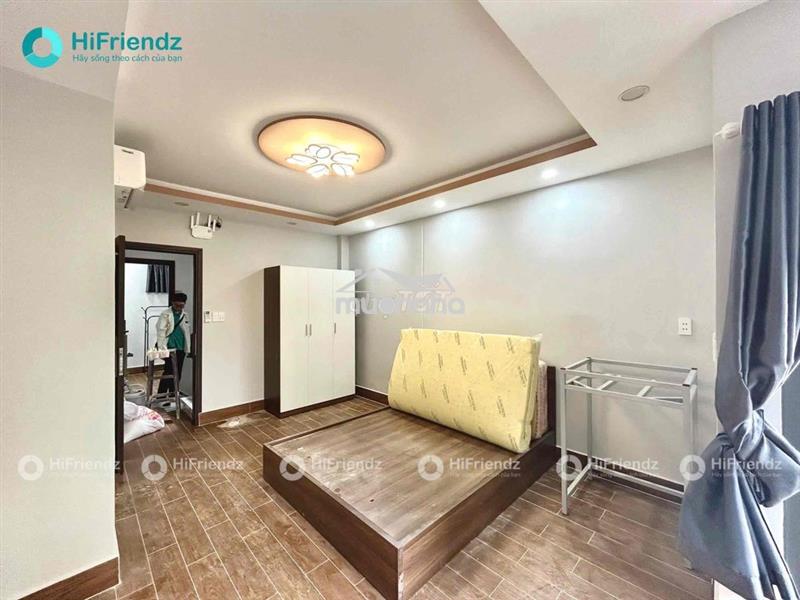 Studio ban công gần đh y dược - bách khoa ở được 3-4 người