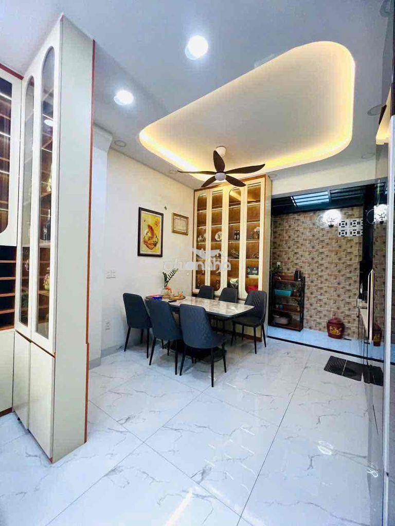 Nhà full nội thất ngay vinhomes q9 - 2lầu 4pn đường oto - 4