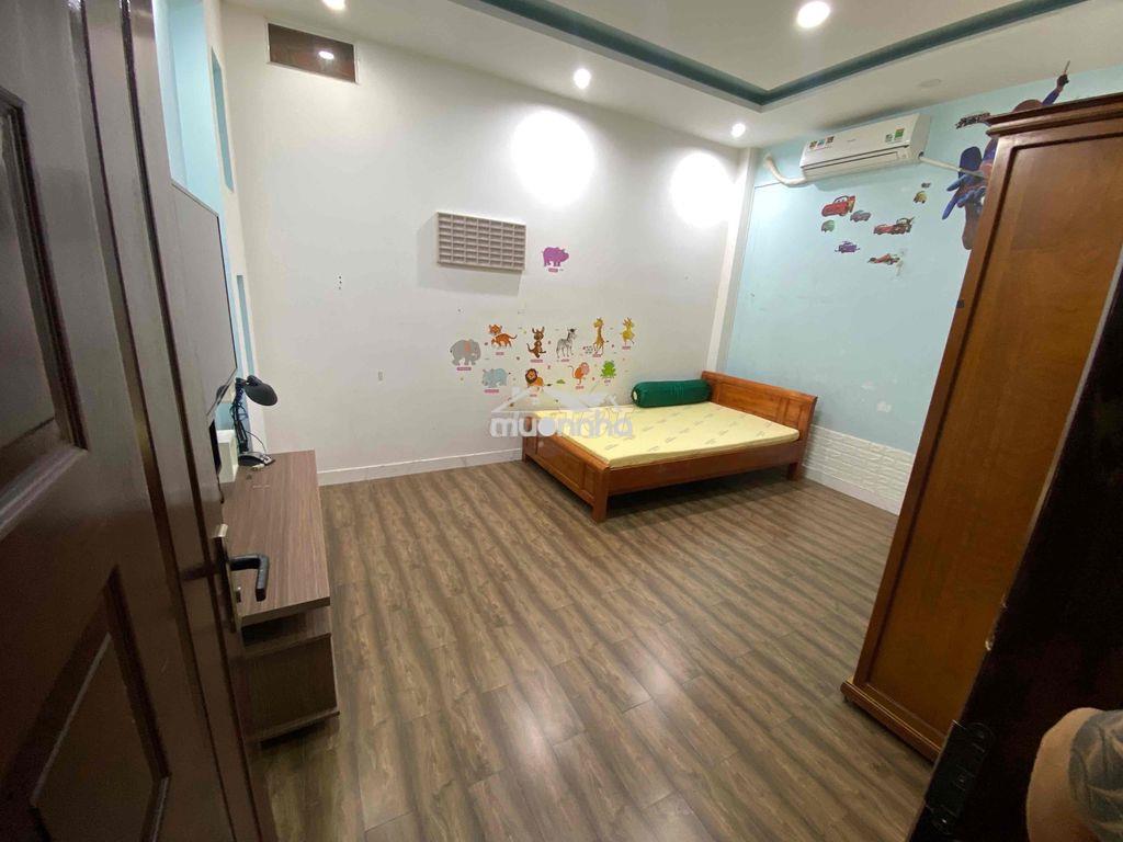 - Nhà mình 2 vk ck có dư 2 phòng share cho các bạn ở ghép, bạn nào muố - 4