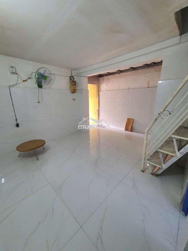 Nhà ở gia đình 4x6 1lầu 1pn 1wc - 2