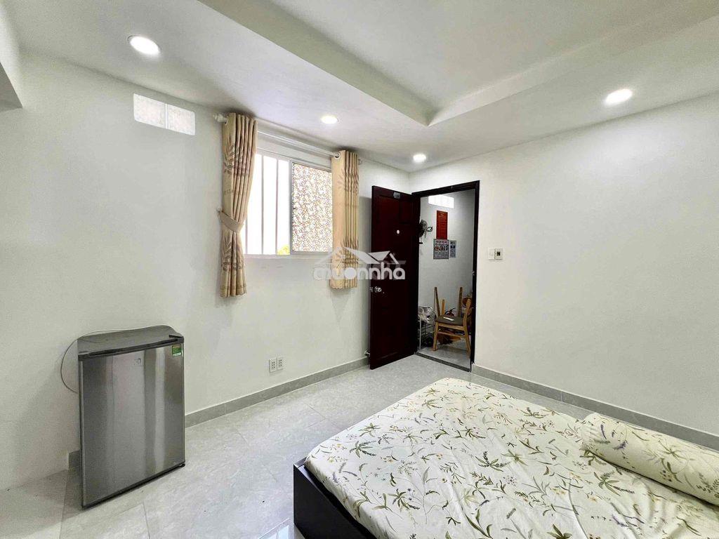Cho thuê căn hộ cửa sổ full nội thất rộng 25m2 ngay cầu kiệu q1 - 2