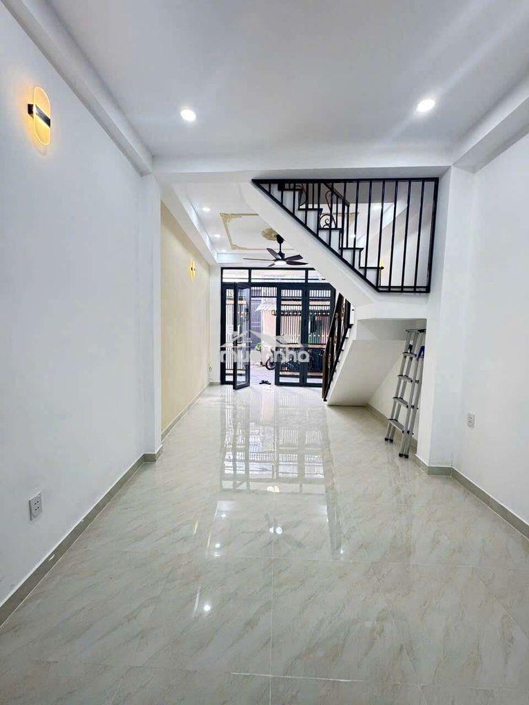 Bình đông p11 q8
nhà mới đẹp ở liền - vị trí trung tâm - 2