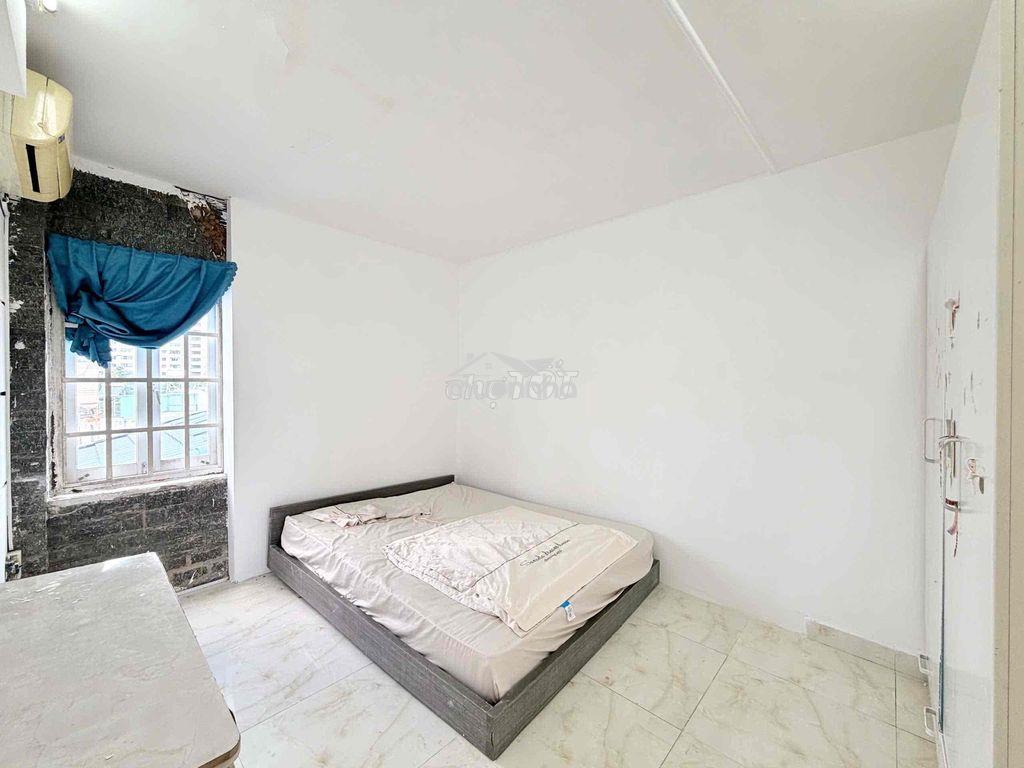 Cho thuê trọ cửa sổ 20m2 tách bếp giá rẻ ngay tân định quận 1 - 2