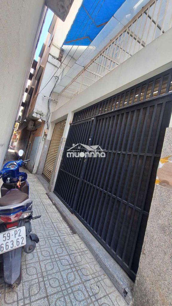 Bán nhà ngang hiếm 6.8m duy tân nhà 5 tầng giá rẽ