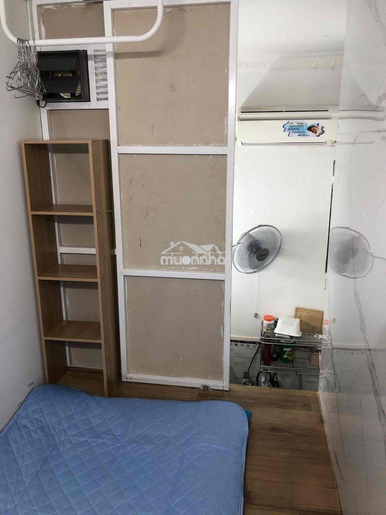 Nam ở ghép muốn không gian riêng, khoá riêng