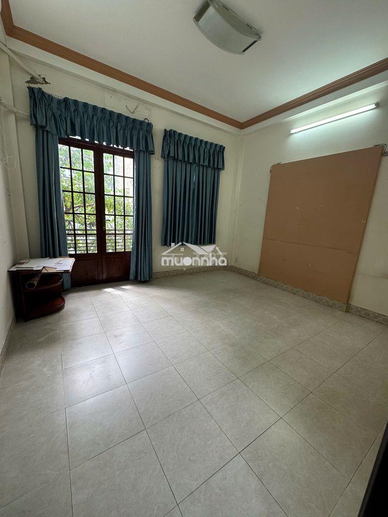 Thuê nguyên tầng, 2 phòng ngủ, 1 wc ngay trung tâm quận 10 - 3