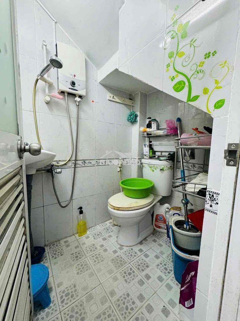 Sát mặt tiền hoà hưng, (3m x 7m), 4 tầng st (3pn, 3wc). giá 4.2 tỷ tl - 3