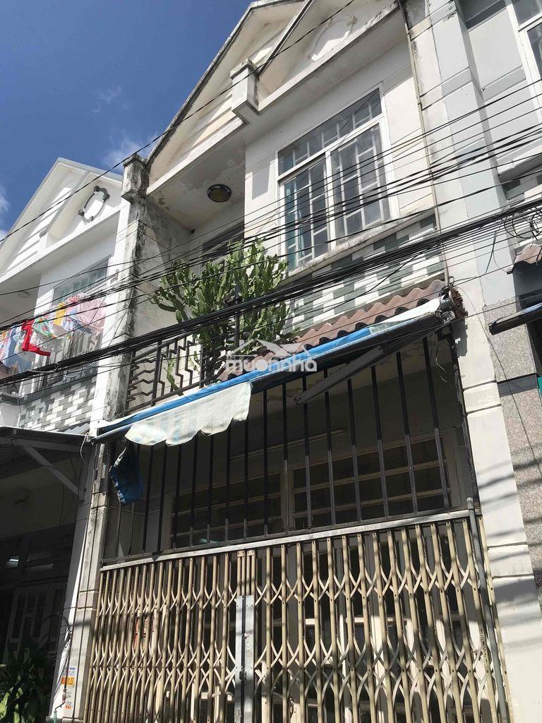 Nhà bán 3,5x8 đường xtt 7 xã xuân thới thượng