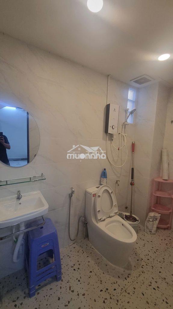 Nhà mới sơn sửa 1lau 3pn 2wc hẻm 1283 huỳnh tấn phát q7 - 2