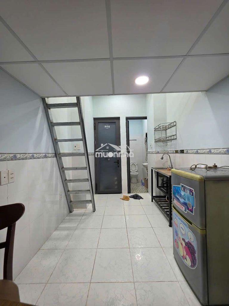 Cho thuê phòng duplex 30m2 - cửa sổ bao sáng và mát - gần đh văn lang - 2