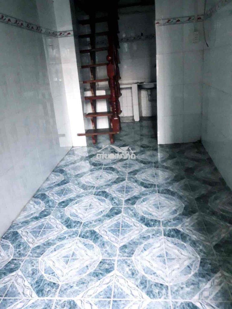 Cho thuê nhà vị trí kd trần tuấn khải q5 giá 4,5tr dtsd 35m2 trệt lầu - 2