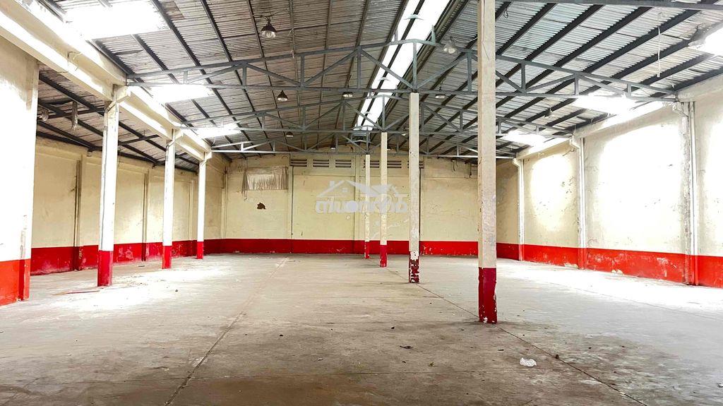 Cho thuê kho 800m2 tại dĩ an - 2