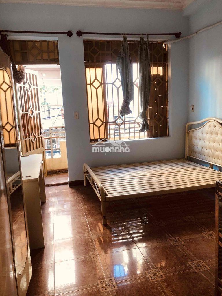 Phòng cửa sổ , ban công ... lê văn sỹ q.3