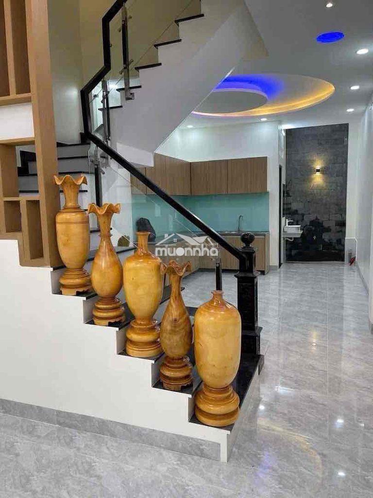 Nhà trệt 1 lầu kdc đồng bộ gần ngã tư hoà lân giá chỉ 4.3tỷ - 2