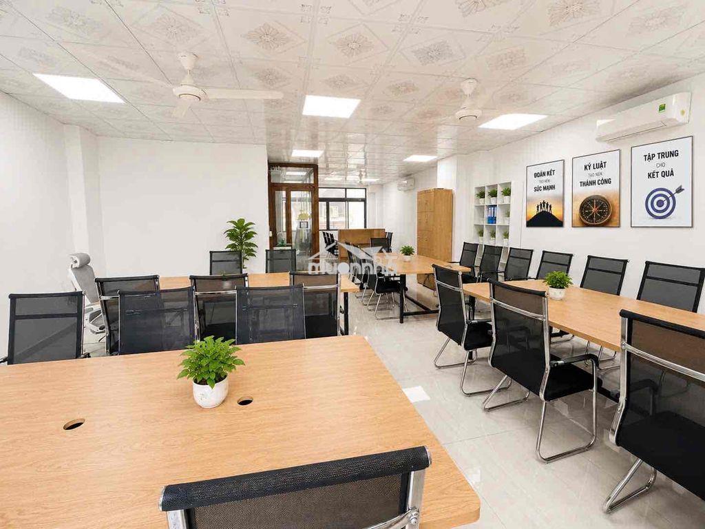 Văn phòng 60m2 sẵn nội thất, có m.lạnh, hầm xe ở vạn phúc. giá 13 tr - 3