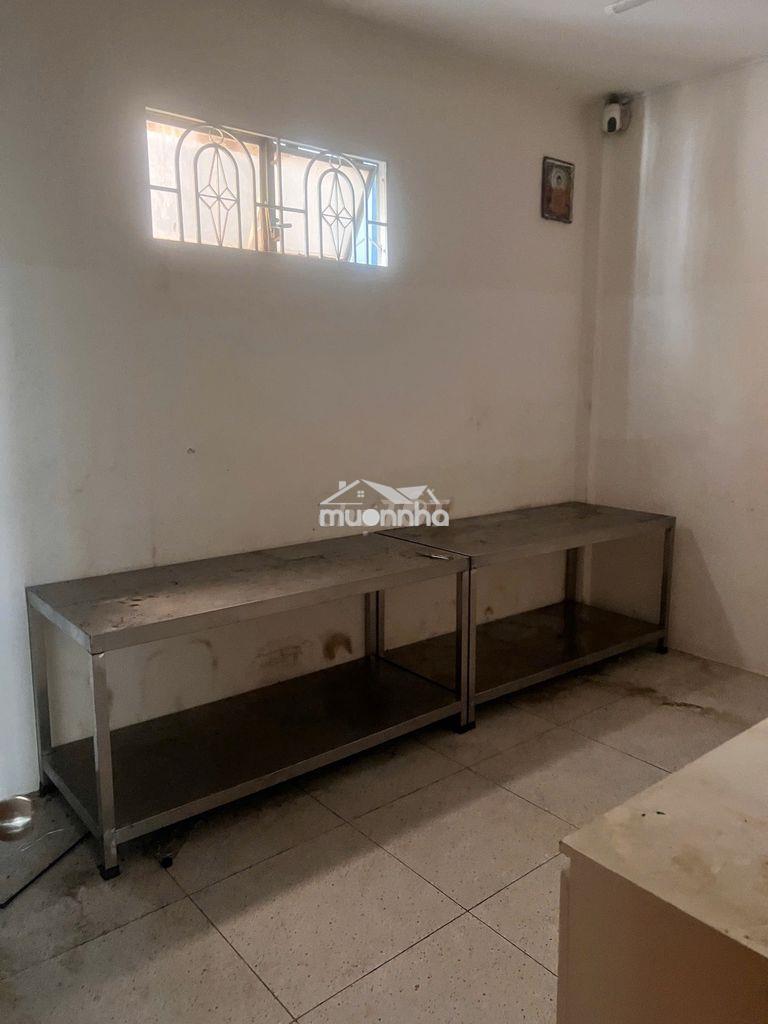 Cho thuê lầu 1 rộng rãi thoáng mát gần trung tâm - 3