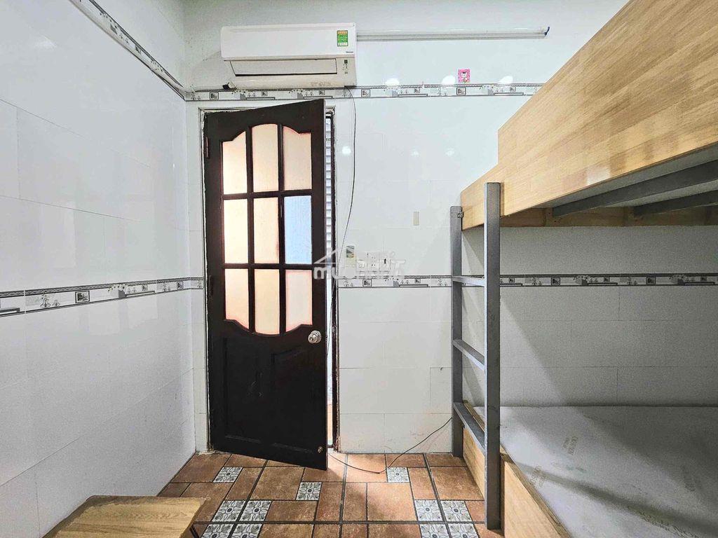 Khai trương 20p ngay đại học công thương cho sinh viên 2k8 - aeon mall - 4