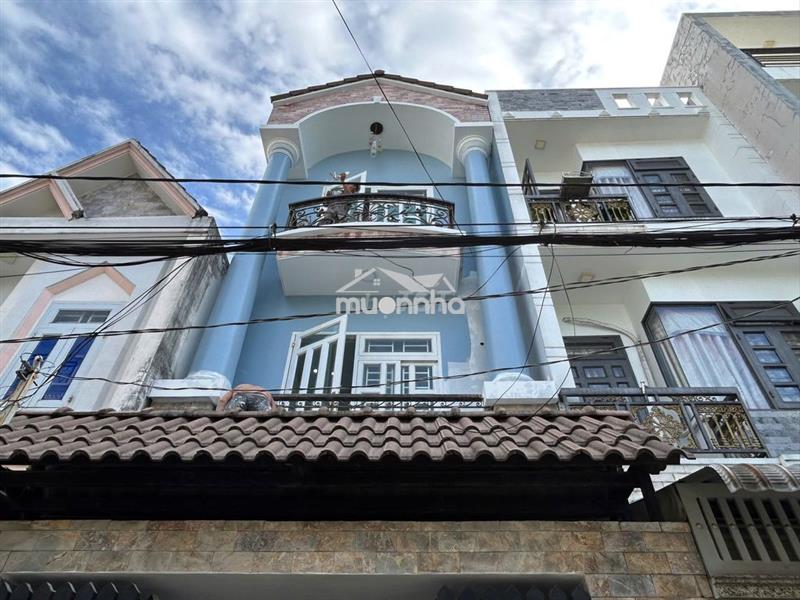 Chính chủ cần thuê nhà nguyên căn - nhà mới sơn sửa đẹp 