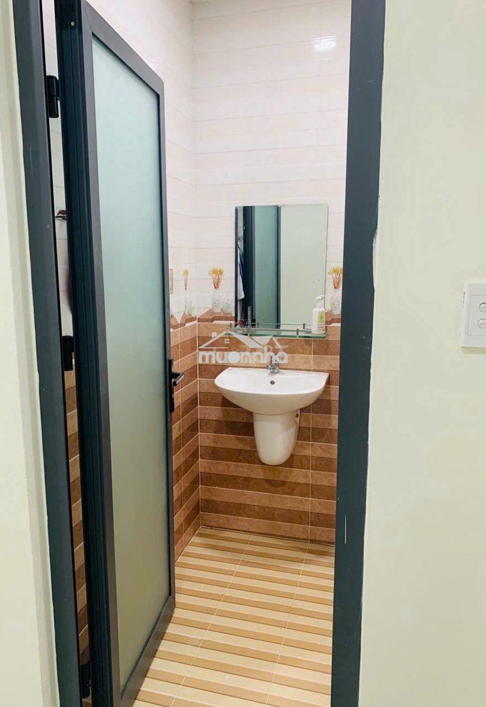 Căn hộ dịch vụ 8x3,6m đường số 12b cư xá ngân hàng q7 cũ, có thang máy - 3