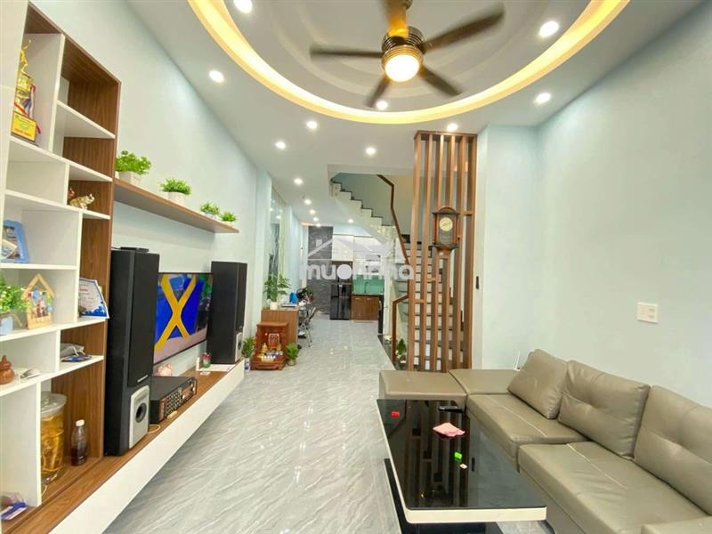 Nhà 2 lầu 3pn.4wc, hẻm trần xuân soạn