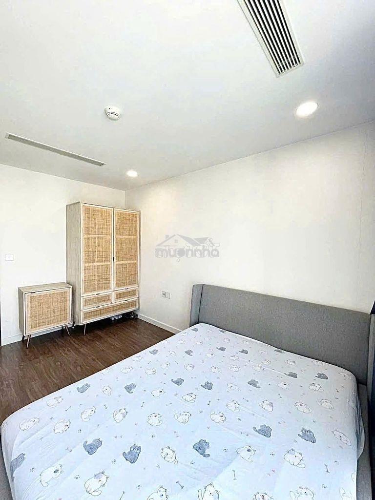 Lê quang định/2,2 tỷ góc hồ bơi 53m2/ ở liền shr/bank 70%/nt mới - 4