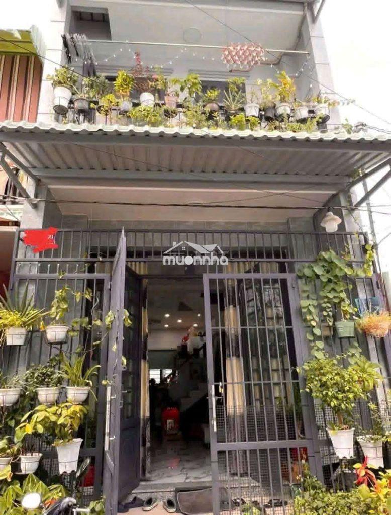 Kẹt tiền bán nhà tlau 64m2. giá 1ty