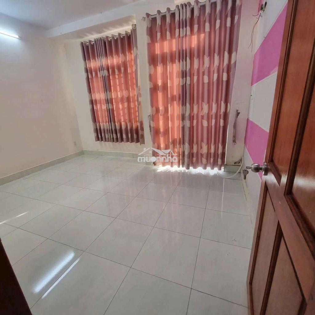 Cho thuê nhà nguyên căn 730 hương lộ 2 - 4 tầng - 4pn - 13.5 trieu - 4