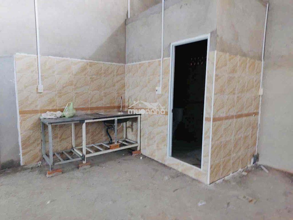Kho xưởng trần cao. 10*30. đường xe tải - 3