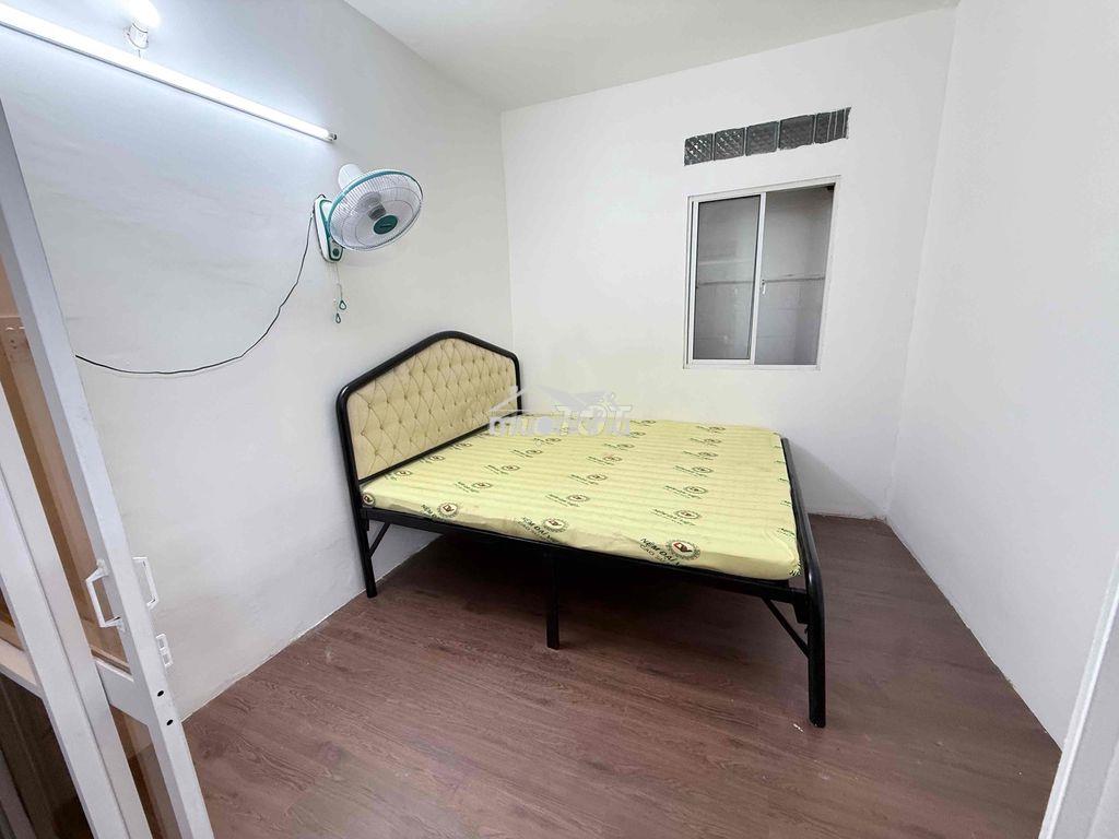 Cho thuê phòng trọ 30m² cmt8 q10 - full nội thất, 2pn, bếp tách riêng - Ảnh 3