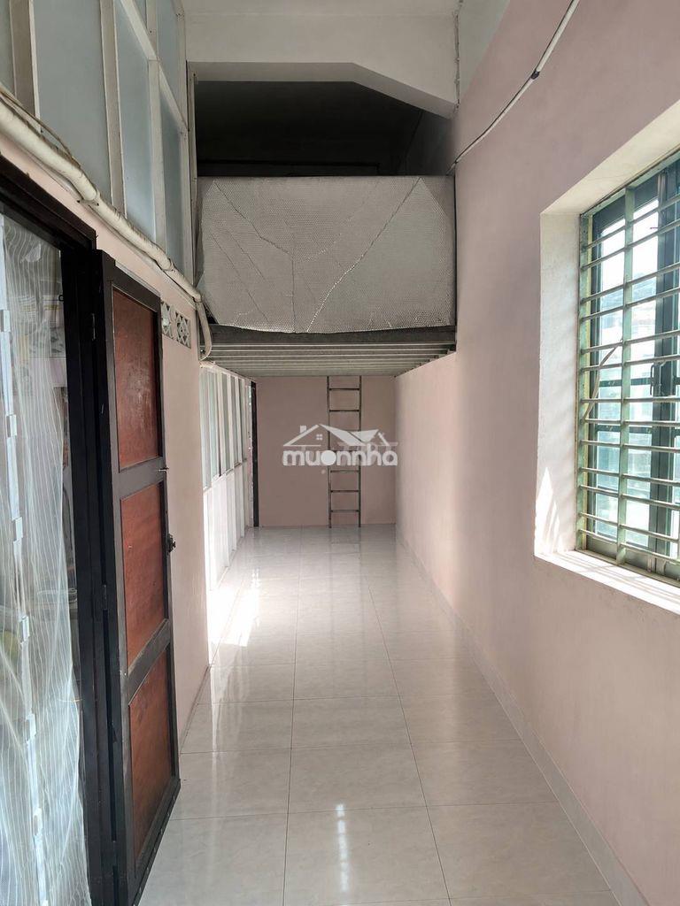 Chính chủ bán căn hộ 2 tầng quận 5, dtsd 99,87m² – sổ riêng
