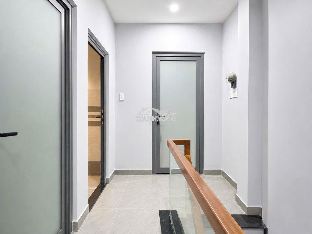 Siêu ngon - 4 tầng - 56m2 - ngang hơn 5m - gần chợ bà chiểu - hơn 5t - 2
