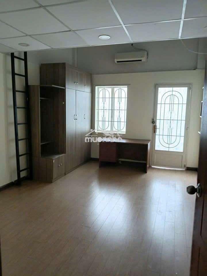 Nguyên căn cho thuê 2pn đường thành thái quận 10.